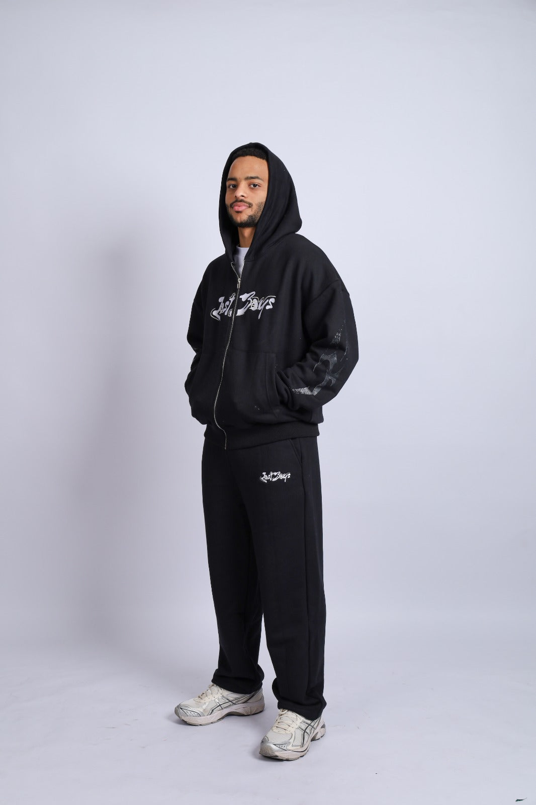ZIPPER JACKET + SWEATPANTS (SET)